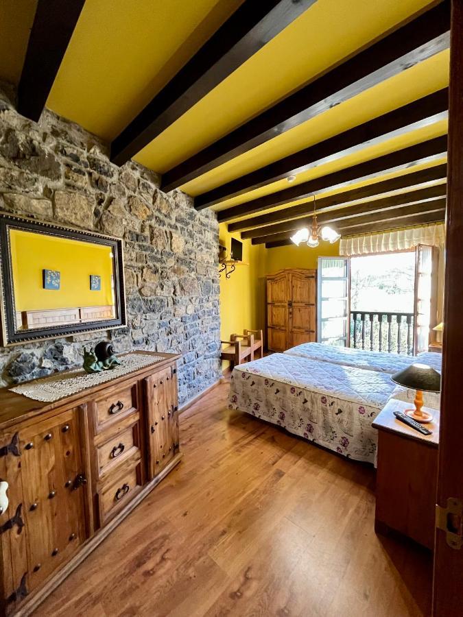 Apartamentos Turisticos Paseo De La Alameda Villaviciosa  Kültér fotó