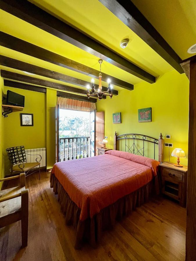 Apartamentos Turisticos Paseo De La Alameda Villaviciosa  Kültér fotó