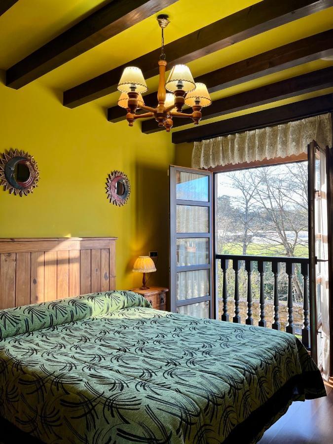 Apartamentos Turisticos Paseo De La Alameda Villaviciosa  Kültér fotó