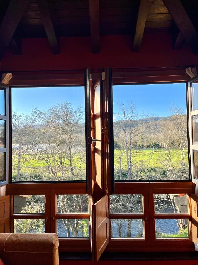 Apartamentos Turisticos Paseo De La Alameda Villaviciosa  Kültér fotó
