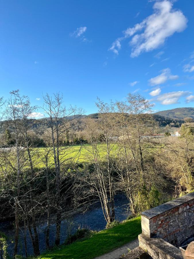 Apartamentos Turisticos Paseo De La Alameda Villaviciosa  Kültér fotó