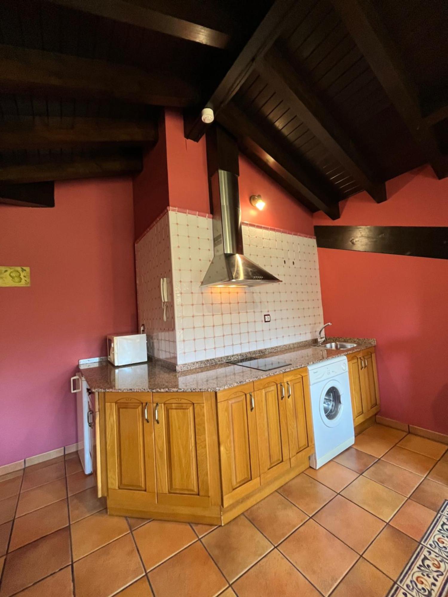 Apartamentos Turisticos Paseo De La Alameda Villaviciosa  Kültér fotó